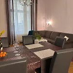 Center 마리안스케 라즈네